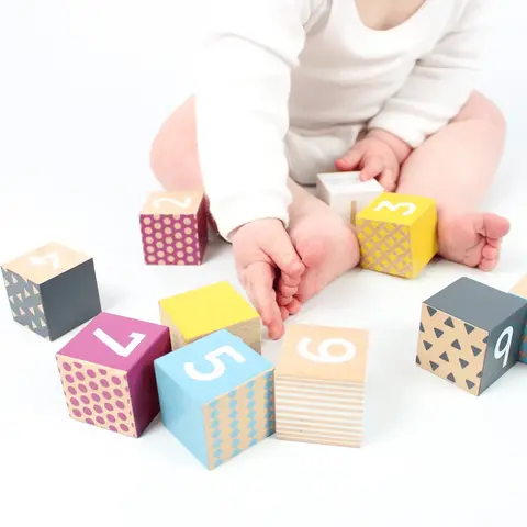 BIGJIGS Toys Cuburi din lemn - Invat sa numar